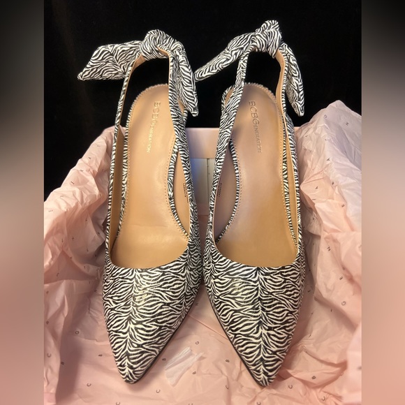 NWT BCBGeneration Henaya Black/White Zebra Slingback Knotted Bow Pumps - Picture 3 of 5